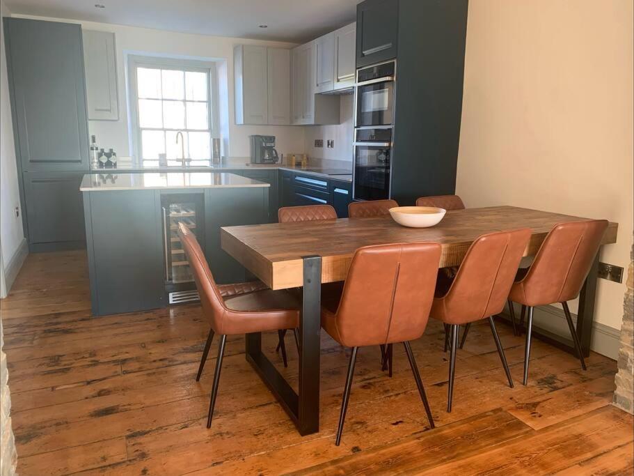Aberaeron Island House - Panoramic Harbour Views Villa Exteriör bild